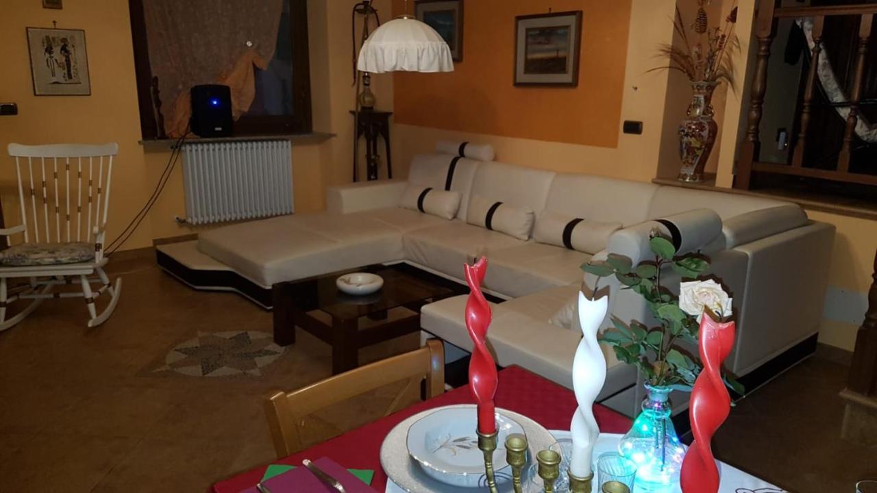 Il Riposo Del Guerriero Bed & Breakfast Corio Exterior photo